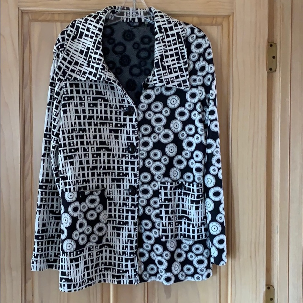 Fun Black and White Jacket from Kaktus